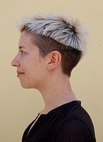 fryzury krótkie - uczesanie damskie z włosów krótkich zdjęcie numer 99B
